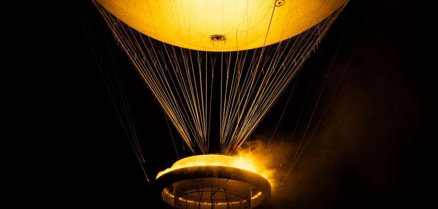 The Luminous Bowl of the Tuileries: Paris Lights Up the Sky