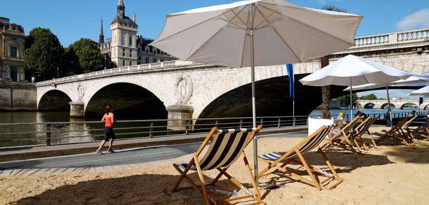 Paris in summer: festivals and the beach