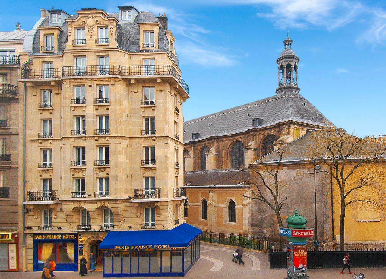Paris France Hôtel - Façade de l'hôtel